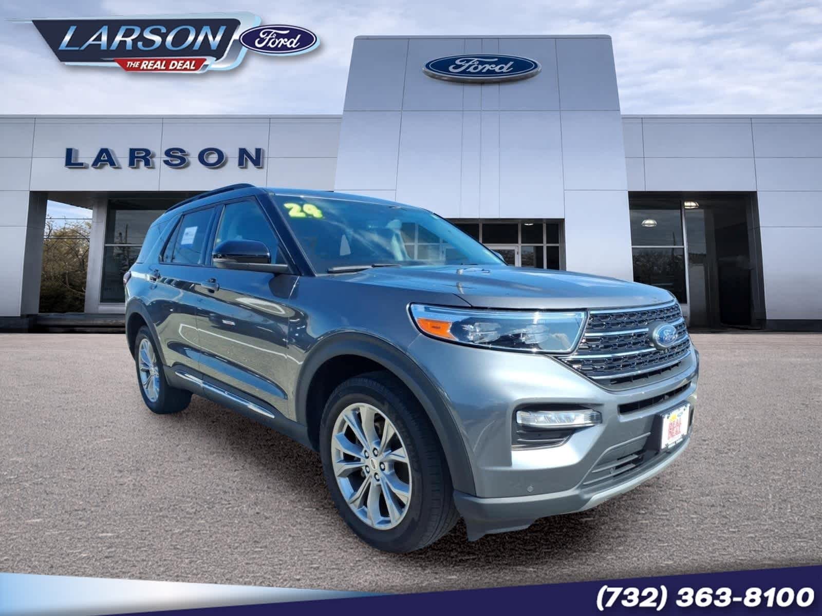 2024 Ford Explorer XLT
