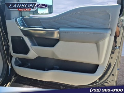2026 Ford Super Duty F-350 DRW Pickup Platinum