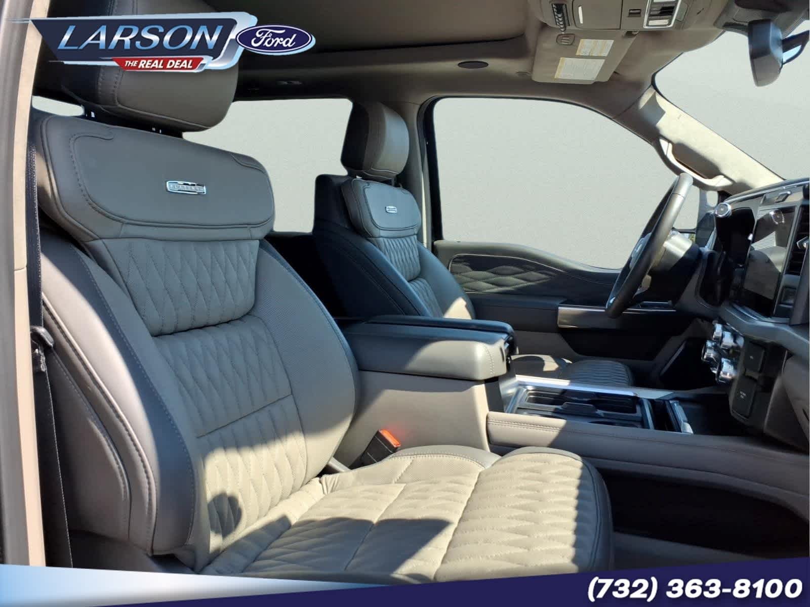 2026 Ford Super Duty F-350 DRW Pickup Platinum