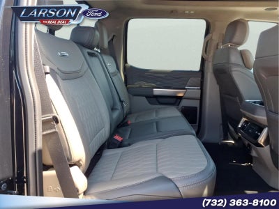 2026 Ford Super Duty F-350 DRW Pickup Platinum