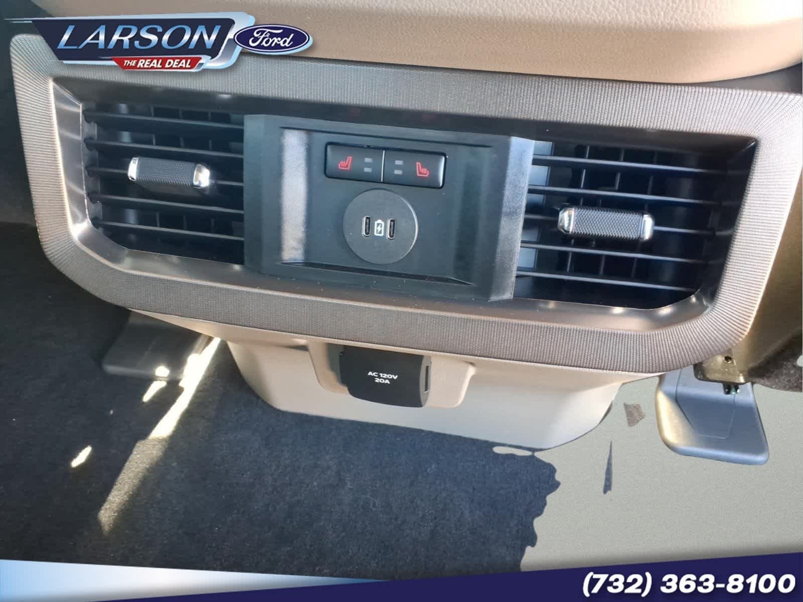 2026 Ford Super Duty F-350 DRW Pickup Platinum