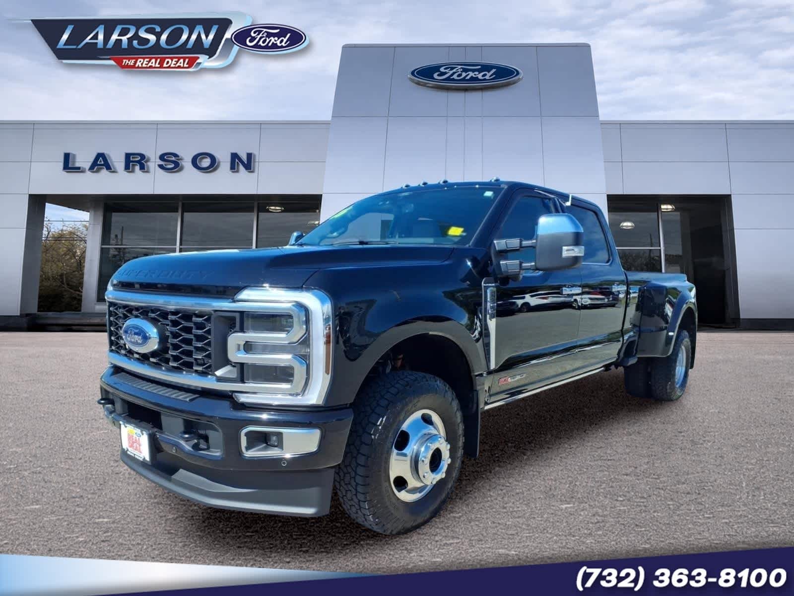 2026 Ford Super Duty F-350 DRW Pickup Platinum
