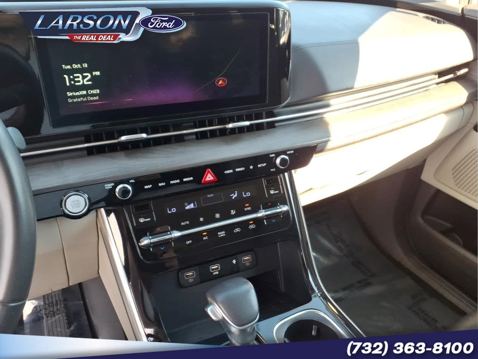 2024 Kia Carnival EX