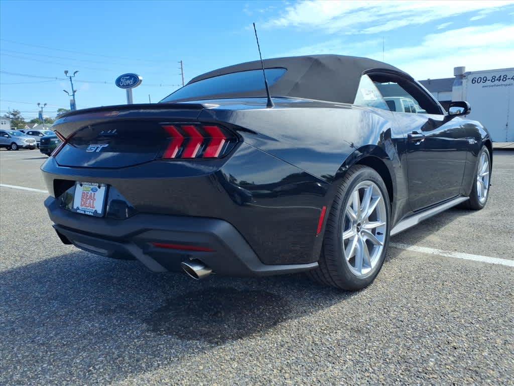 2025 Ford Mustang GT Premium