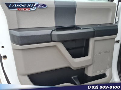 2019 Ford Super Duty F-350 DRW Chassis Cab XL