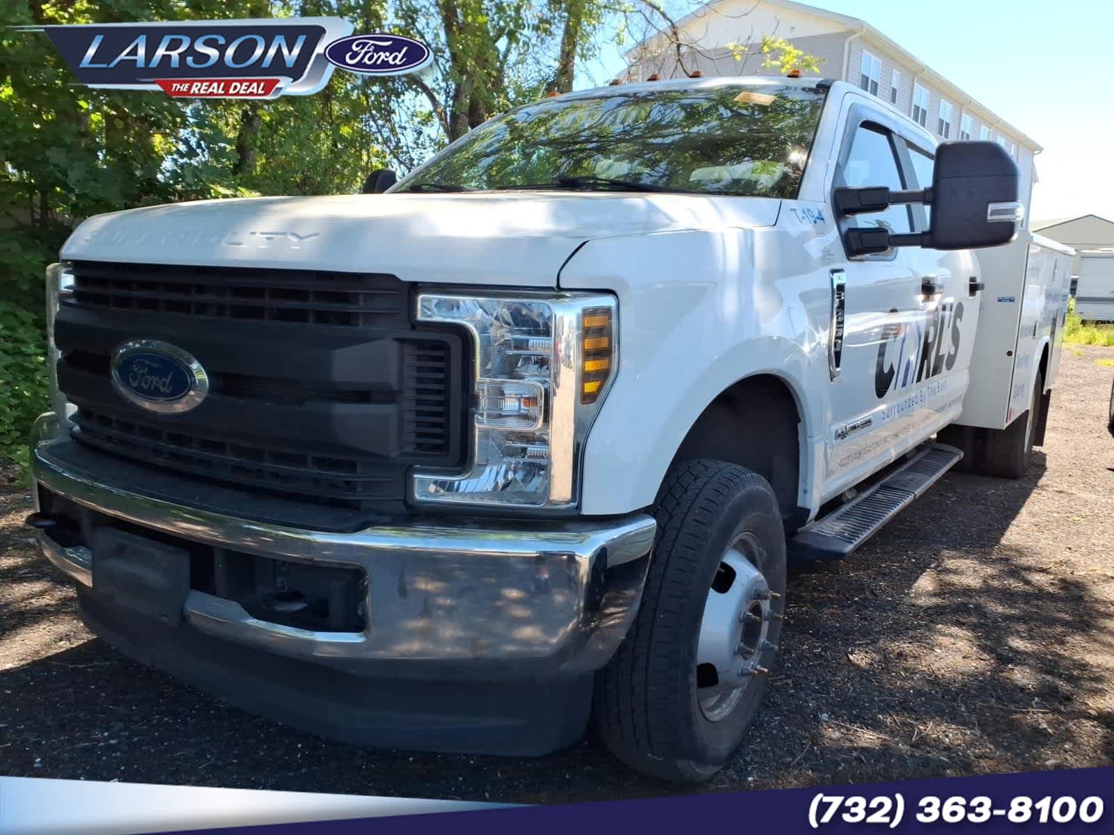 2019 Ford Super Duty F-350 DRW Chassis Cab XL