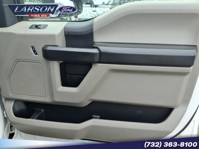 2019 Ford Super Duty F-350 DRW Chassis Cab XL