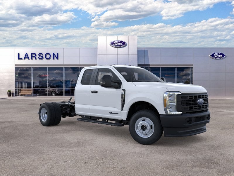 2026 Ford Super Duty F-350 DRW F-350® XL