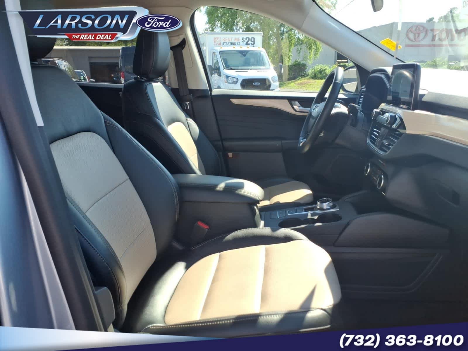 2022 Ford Escape Titanium