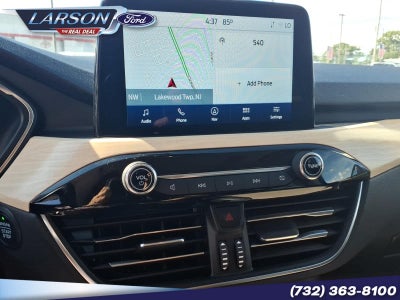 2022 Ford Escape Titanium