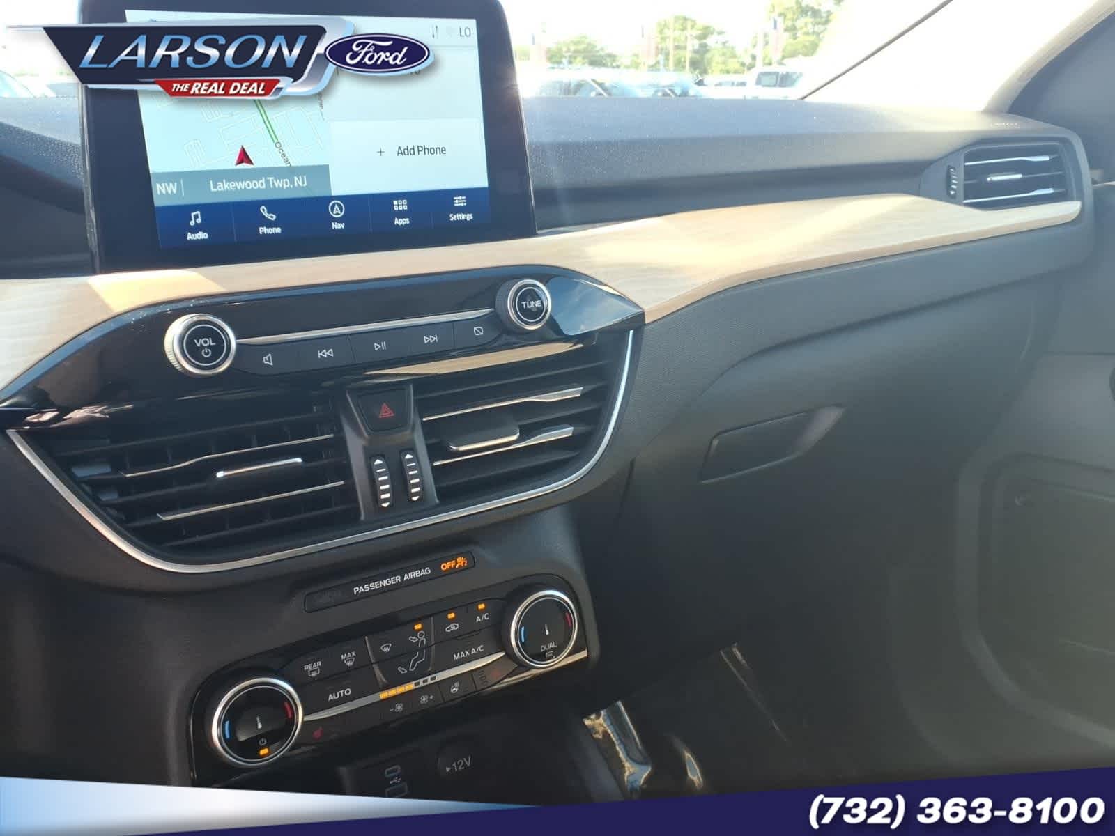 2022 Ford Escape Titanium