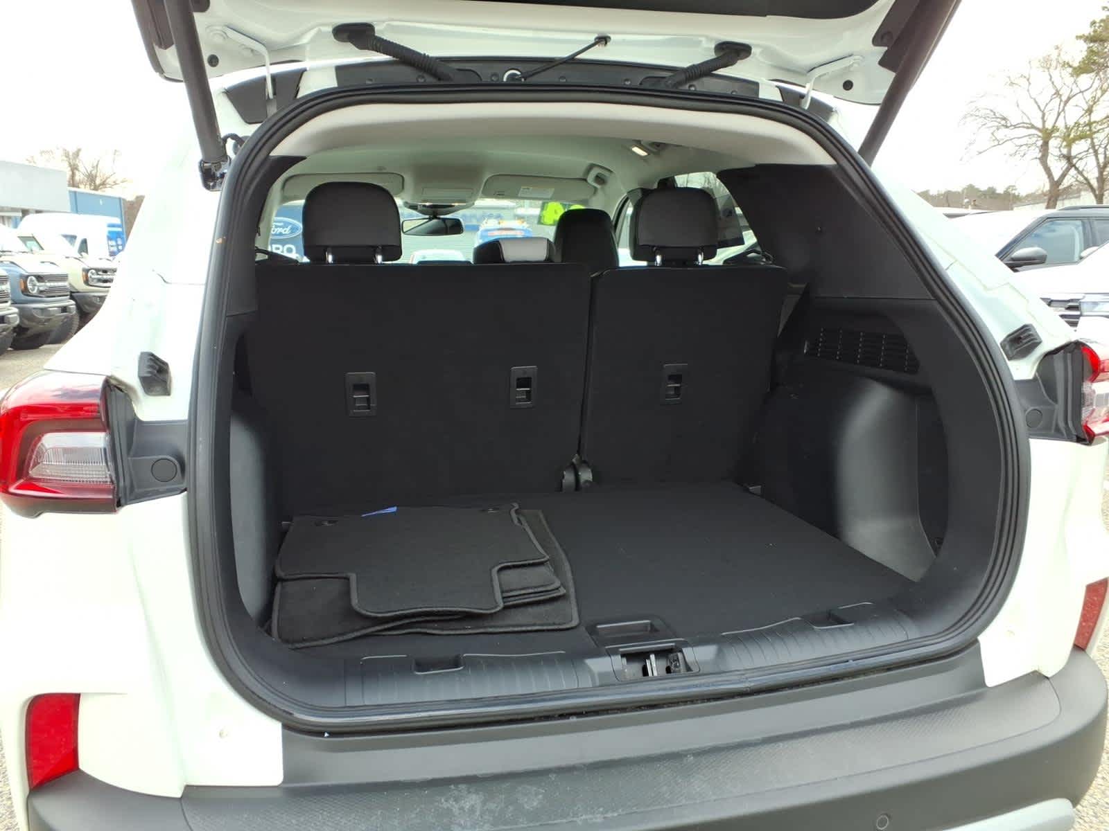 2024 Ford Escape Platinum