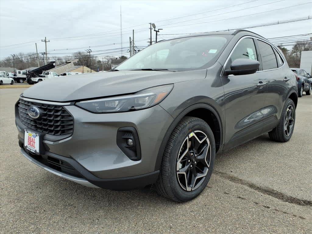 2026 Ford Escape Platinum