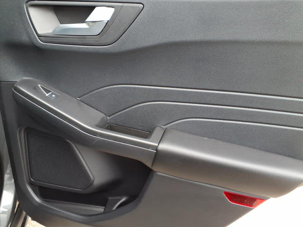 2026 Ford Escape Platinum