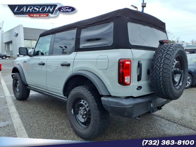 2022 Ford Bronco Black Diamond