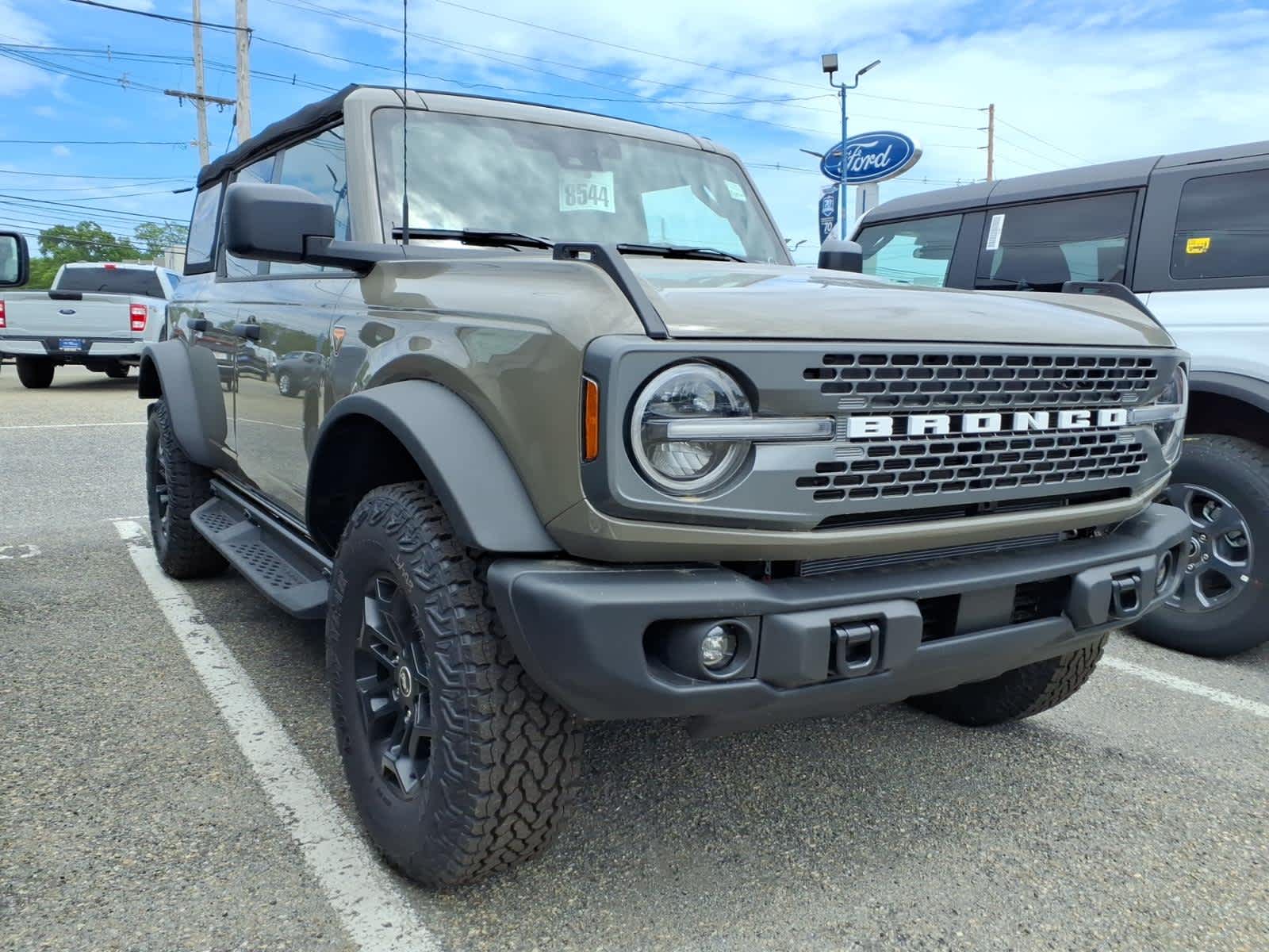 2026 Ford Bronco Badlands 4x4's photo