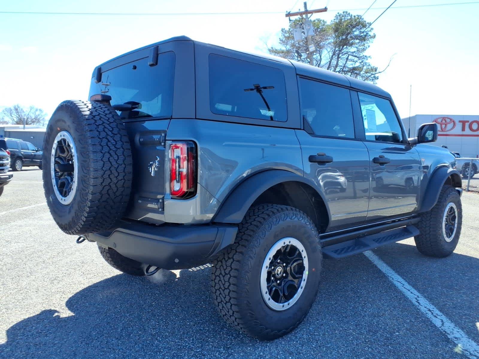 2026 Ford Bronco Badlands