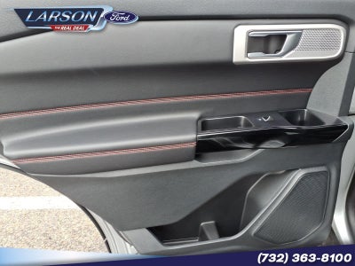 2023 Ford Explorer ST-Line