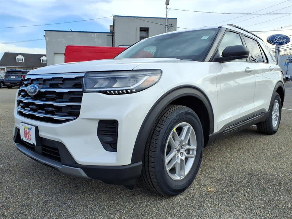 2026 Ford Explorer Active w/200A Pkg
