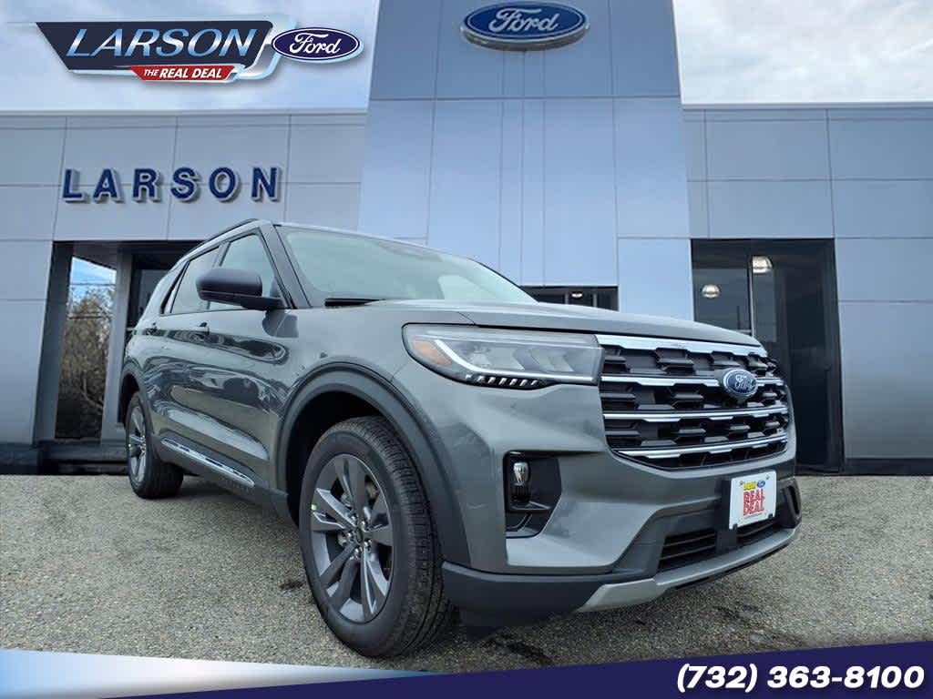 2025 Ford Explorer Active