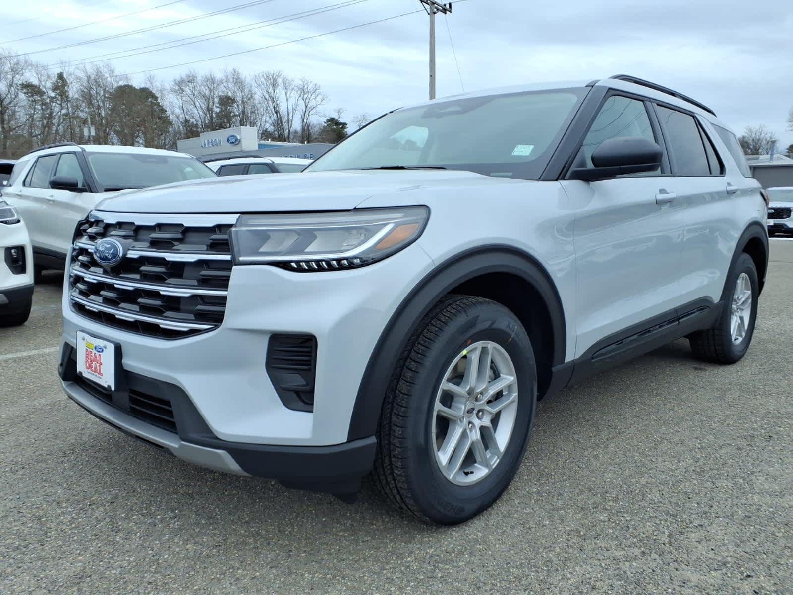 2026 Ford Explorer Active w/200A Pkg