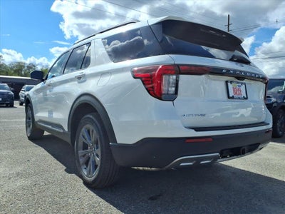 2025 Ford Explorer Active
