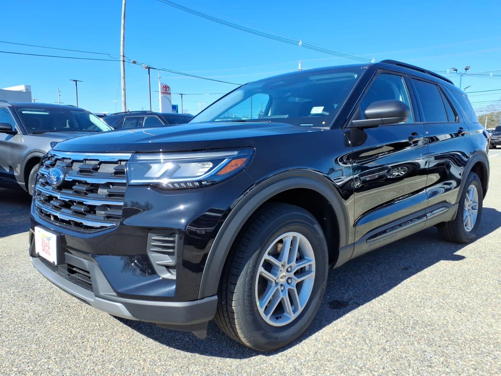 2026 Ford Explorer Active w/200A Pkg