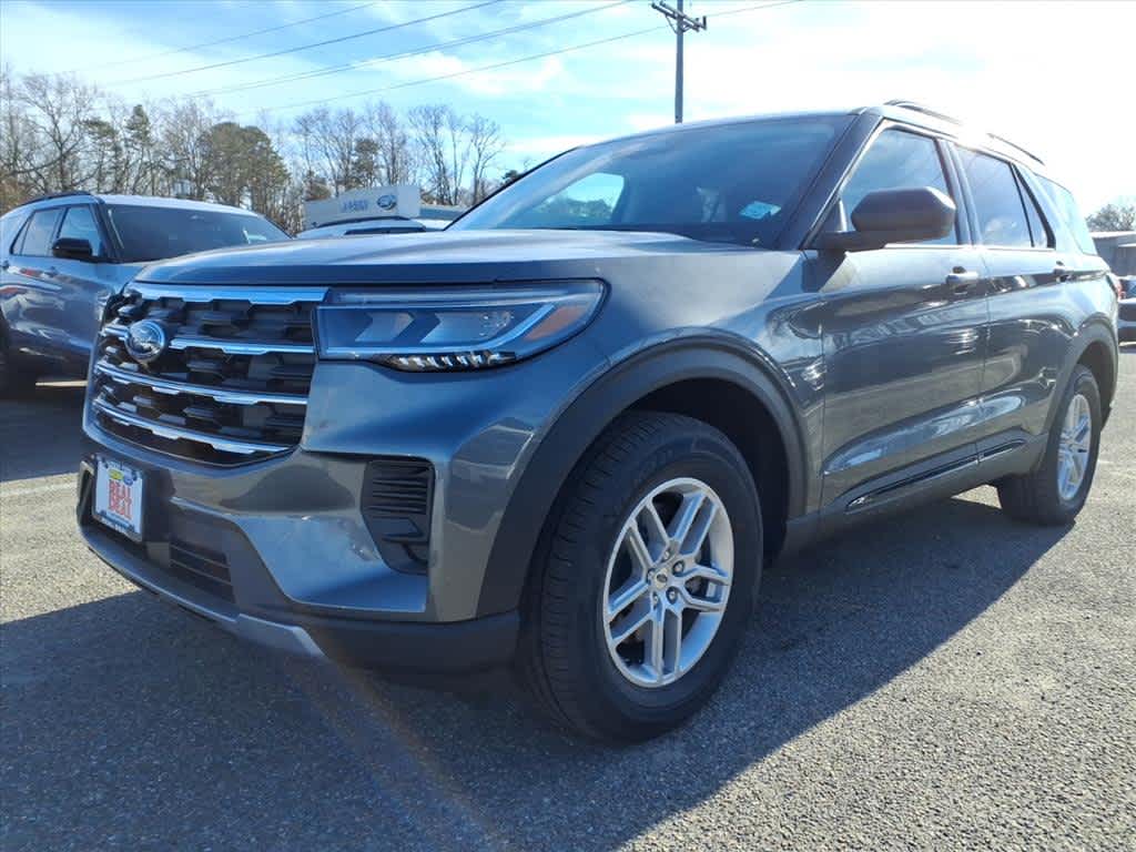 2026 Ford Explorer Active w/200A Pkg