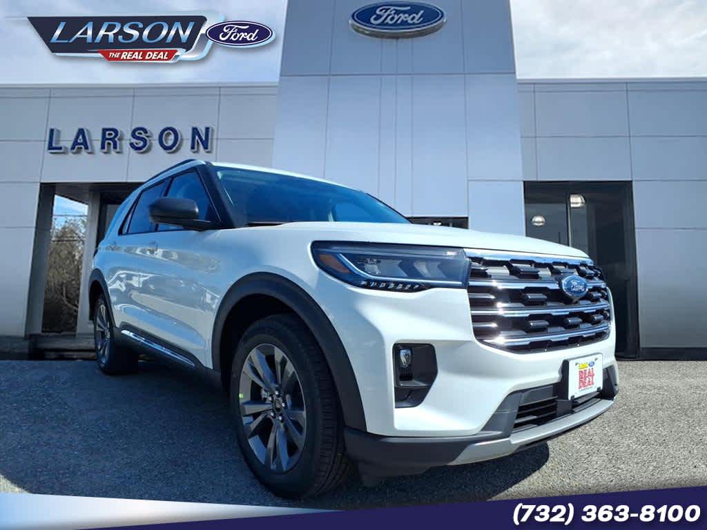 2025 Ford Explorer Active
