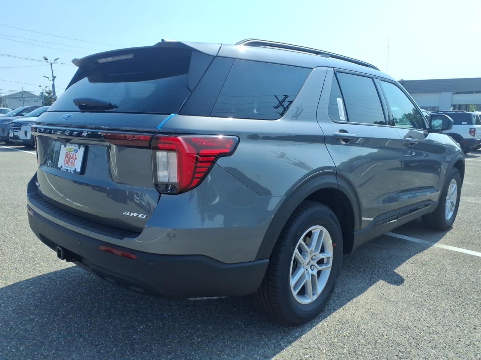 2026 Ford Explorer Active w/200A Pkg
