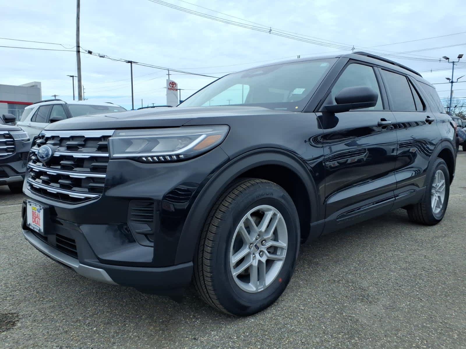 2026 Ford Explorer Active w/200A Pkg