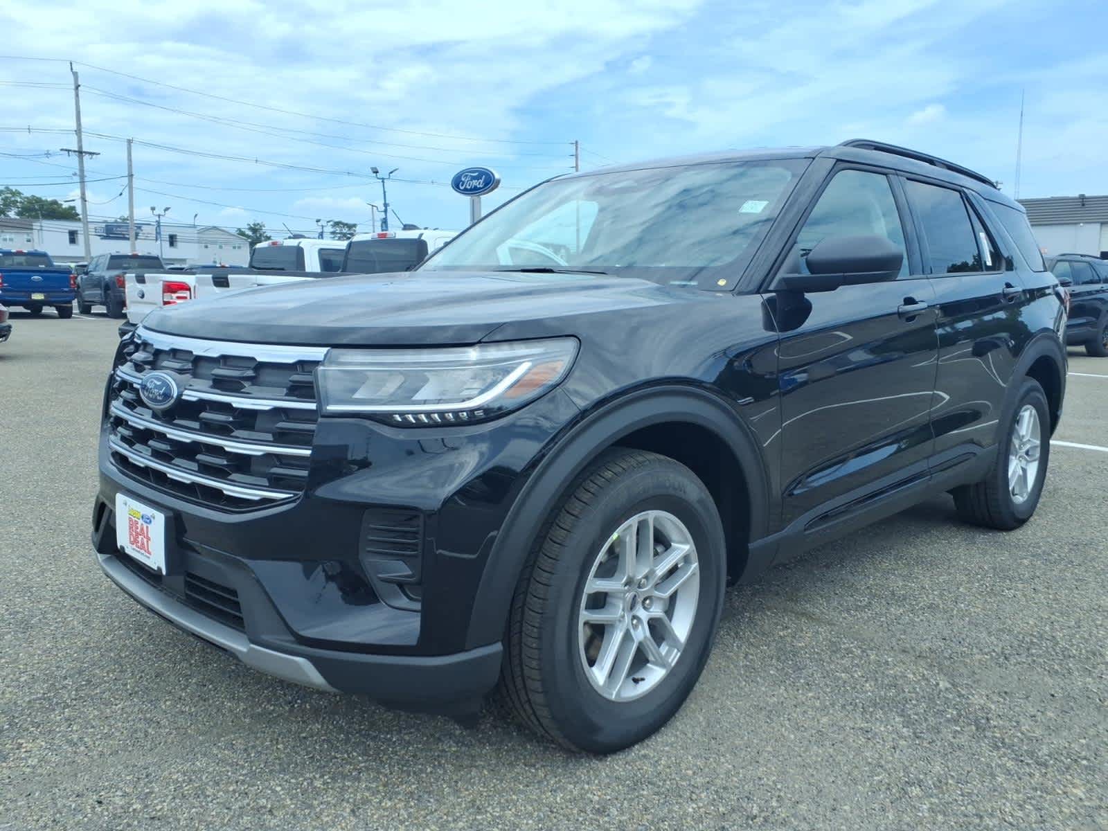 2026 Ford Explorer Active w/200A Pkg