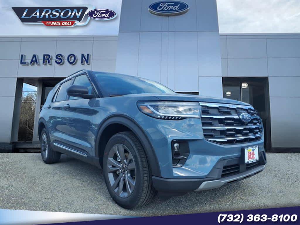 2025 Ford Explorer Active
