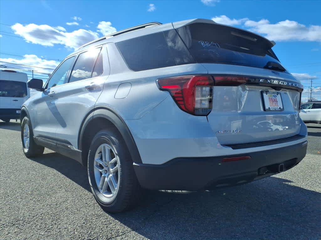2026 Ford Explorer Active w/200A Pkg