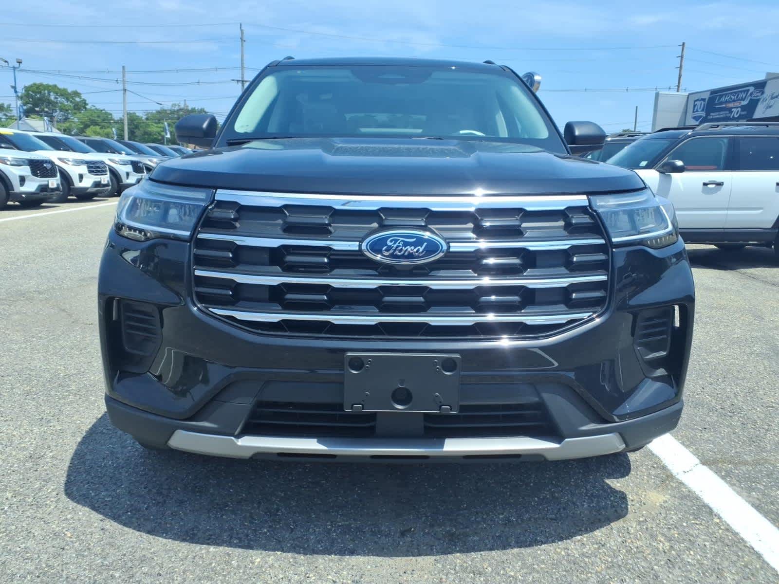 2026 Ford Explorer Active w/200A Pkg