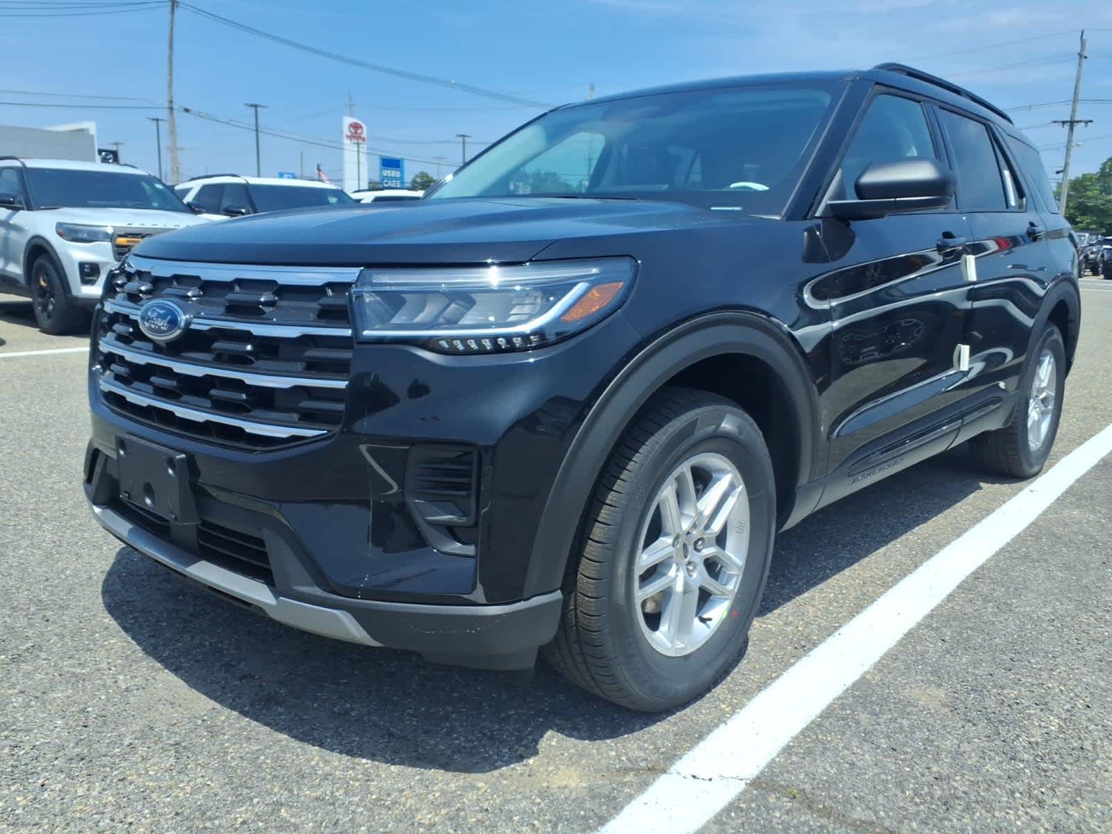 2026 Ford Explorer Active w/200A Pkg