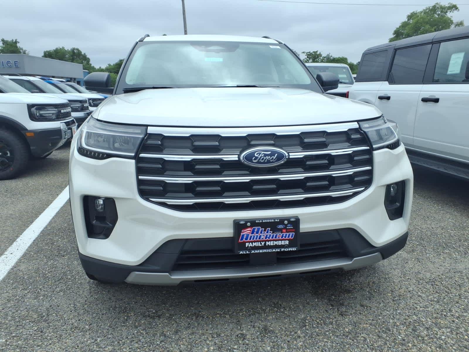 2026 Ford Explorer Active w/200A Pkg