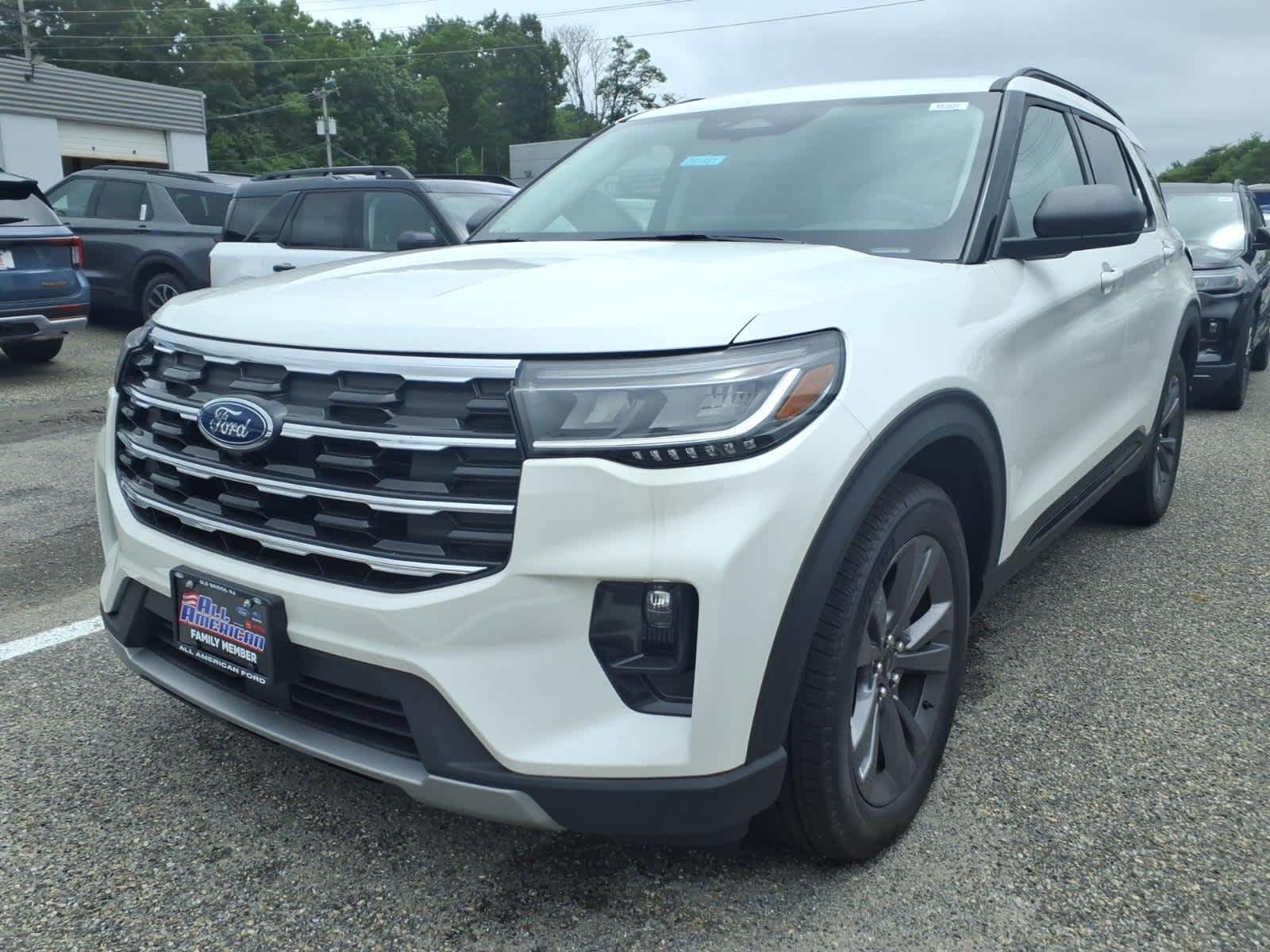 2026 Ford Explorer Active w/200A Pkg
