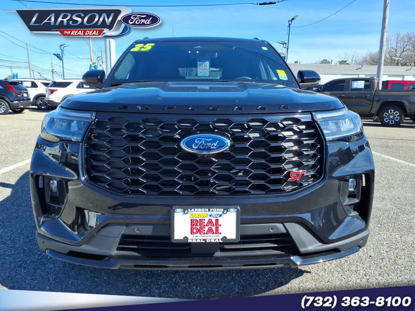 2025 Ford Explorer ST