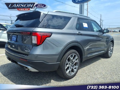 2025 Ford Explorer Platinum