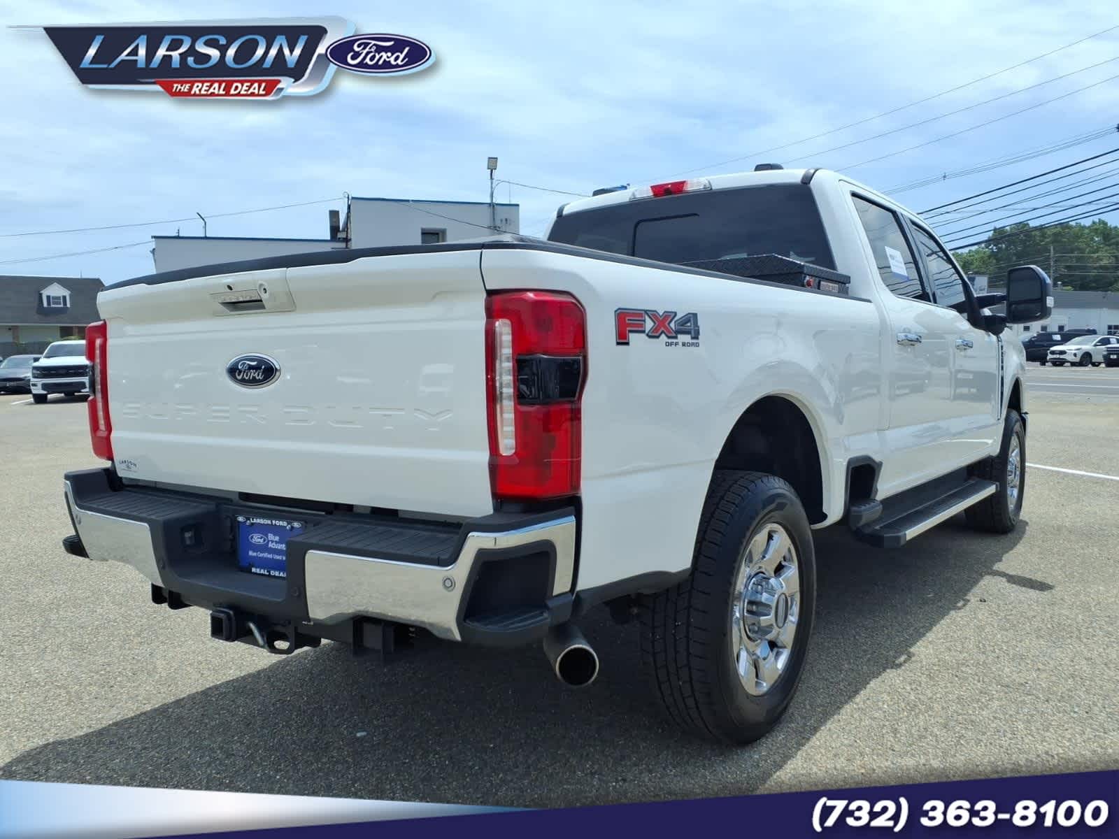 2023 Ford Super Duty F-250 Pickup LARIAT