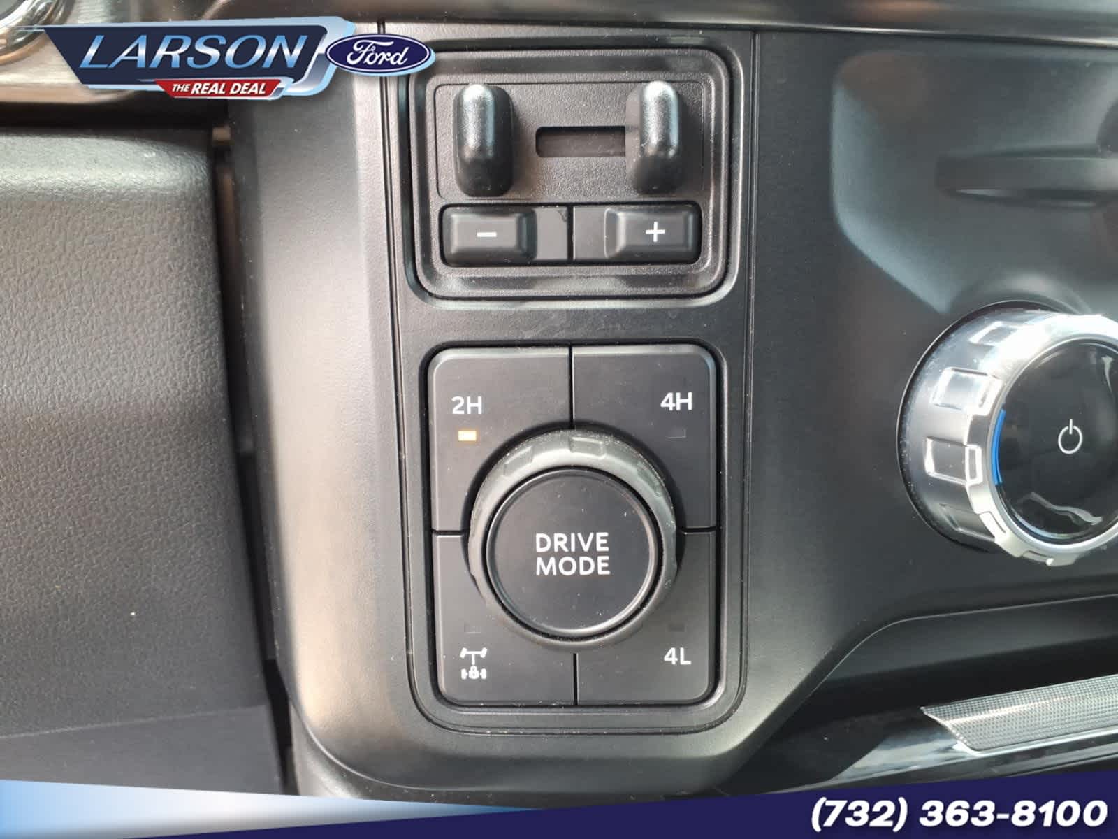 2023 Ford Super Duty F-250 Pickup LARIAT