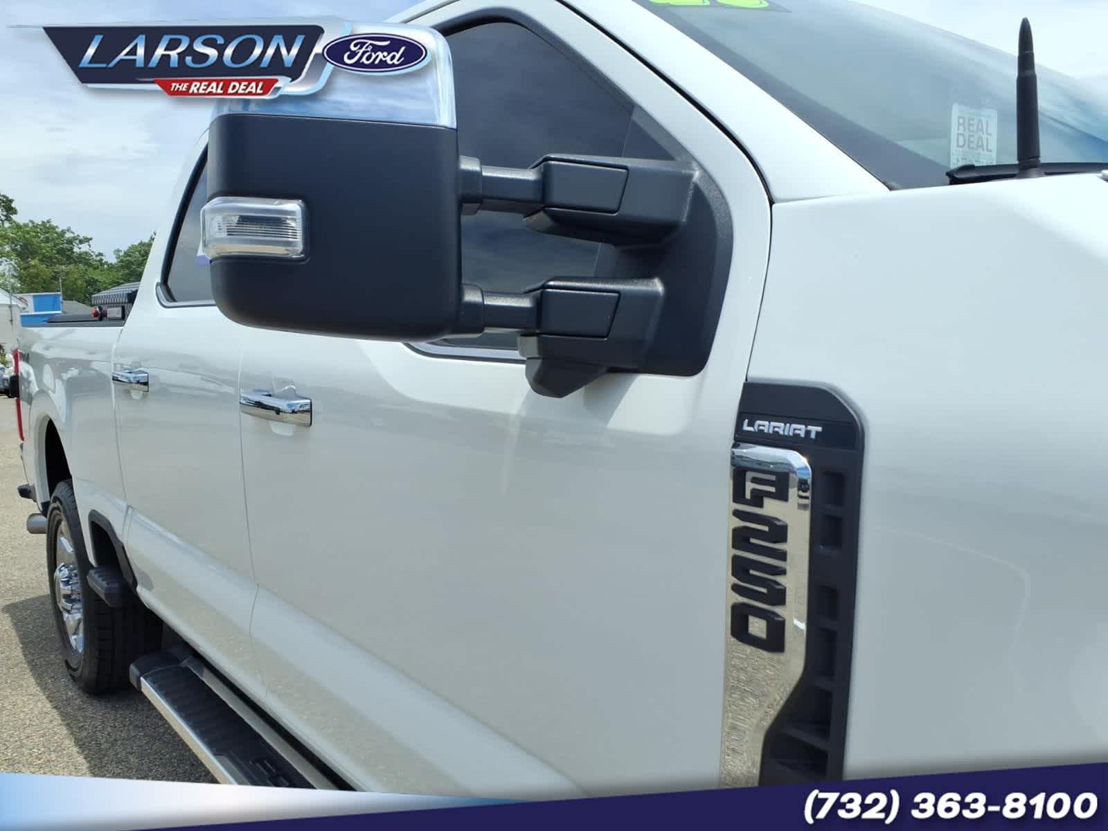 2023 Ford Super Duty F-250 Pickup LARIAT