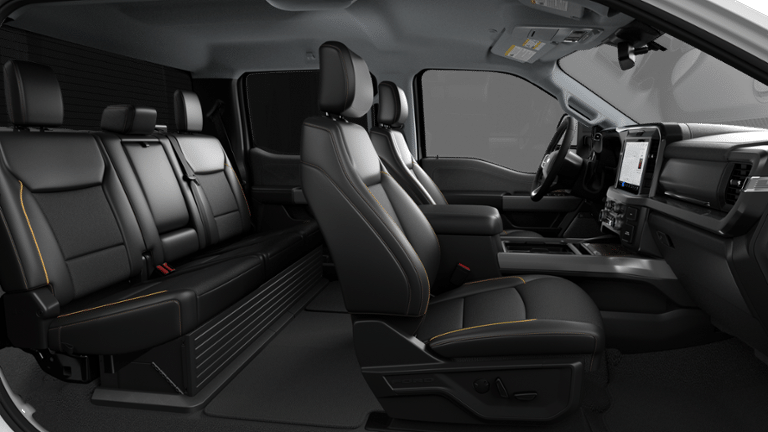 2027 Ford Super Duty F-350 SRW F-350® Lariat®