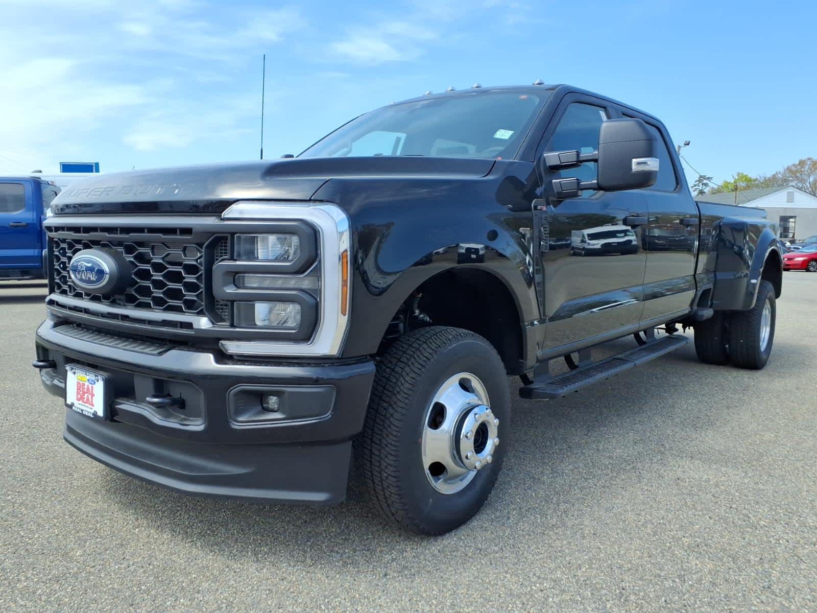 2026 Ford Super Duty F-350 DRW XL