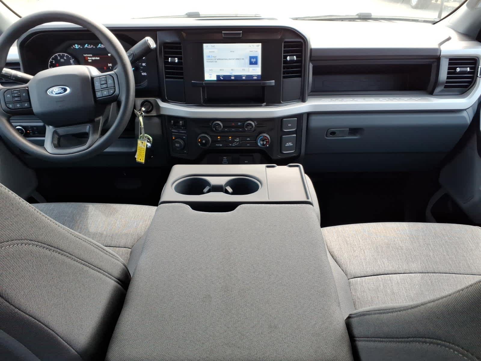 2026 Ford Super Duty F-350 DRW XL