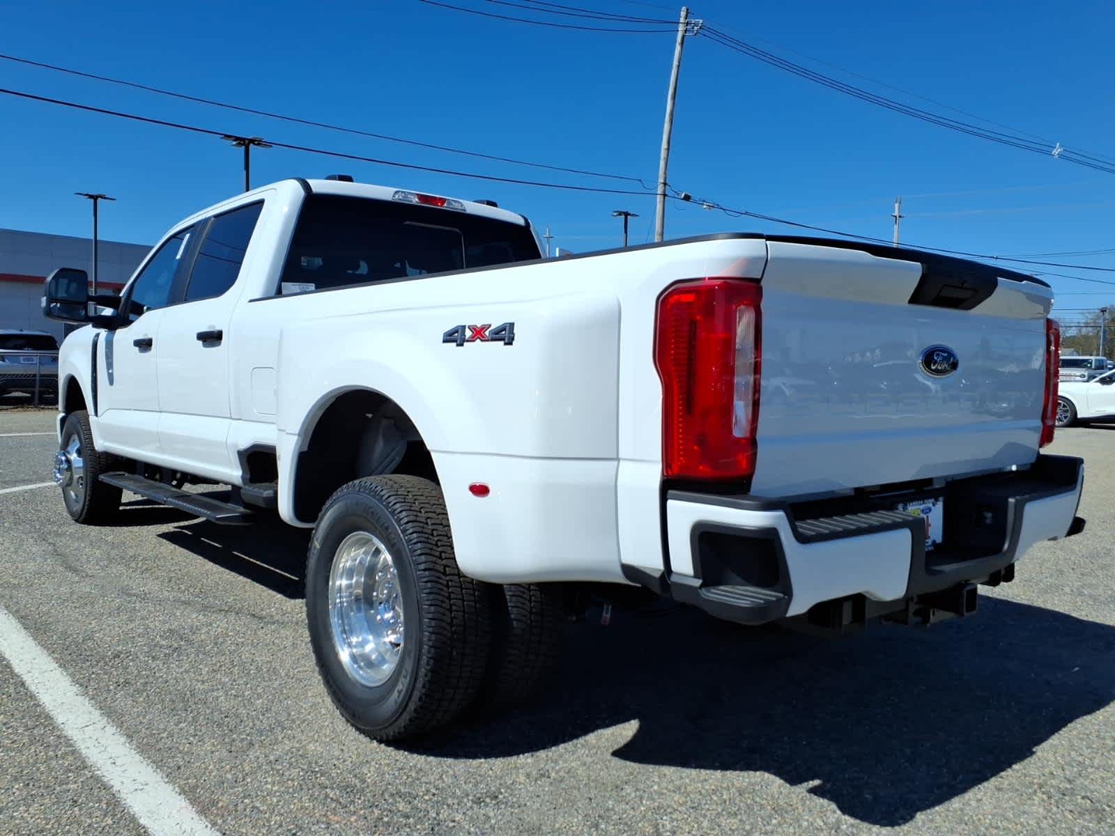 2026 Ford Super Duty F-350 DRW XL