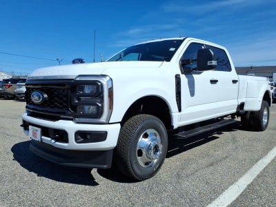 2026 Ford Super Duty F-350 DRW XL