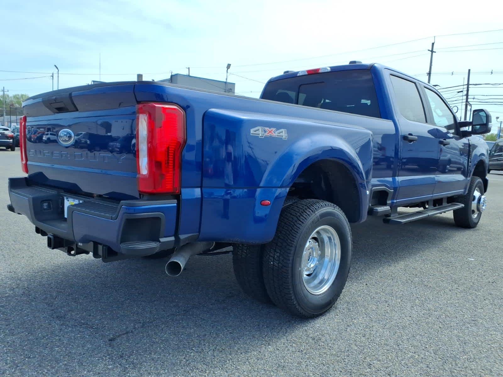 2026 Ford Super Duty F-350 DRW XL