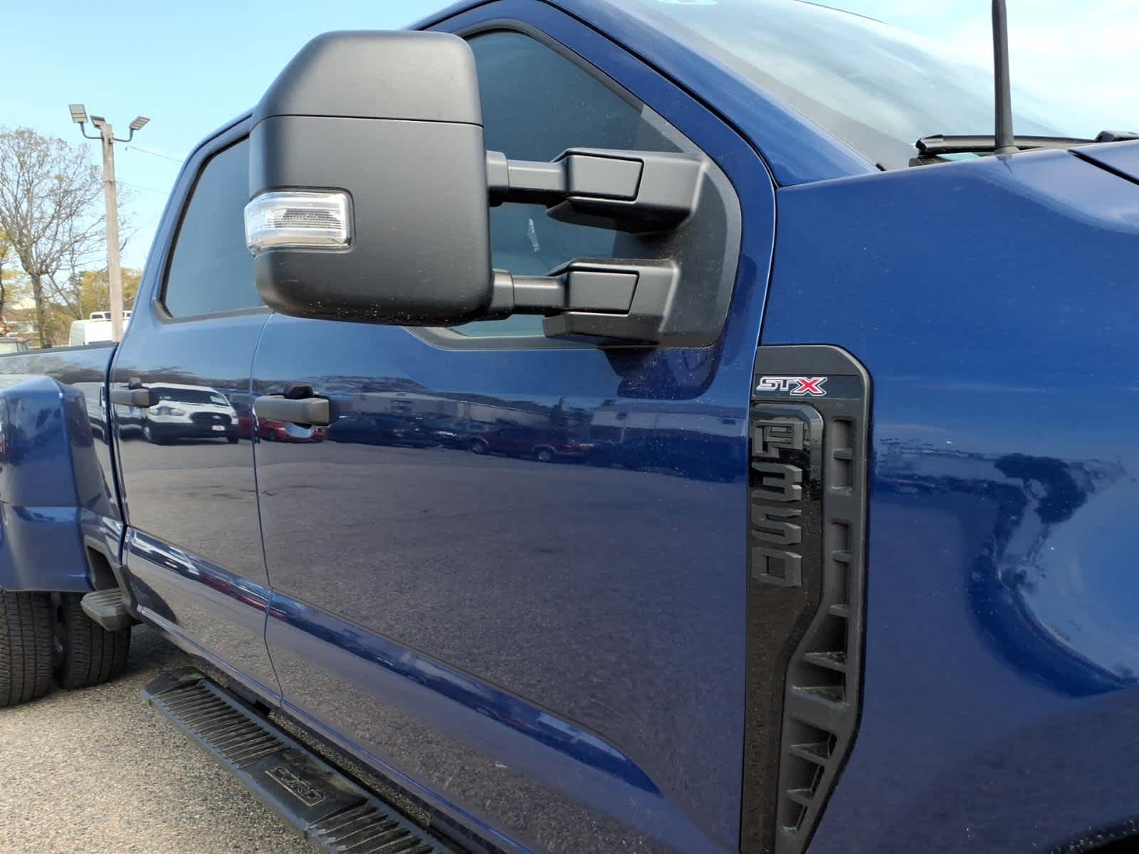 2026 Ford Super Duty F-350 DRW XL